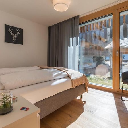 Montela Apartments - Haus D Saas-Grund Esterno foto