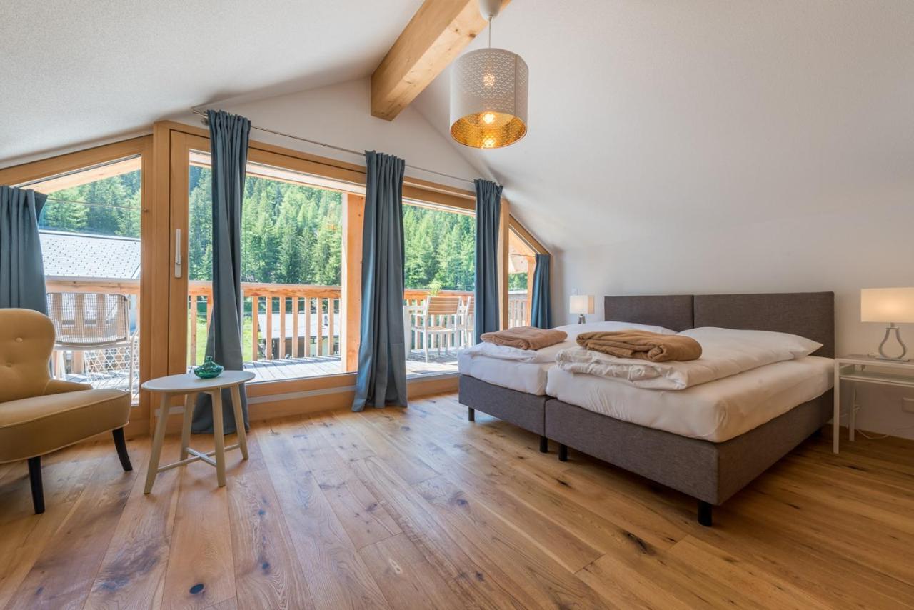 Montela Apartments - Haus D Saas-Grund Esterno foto