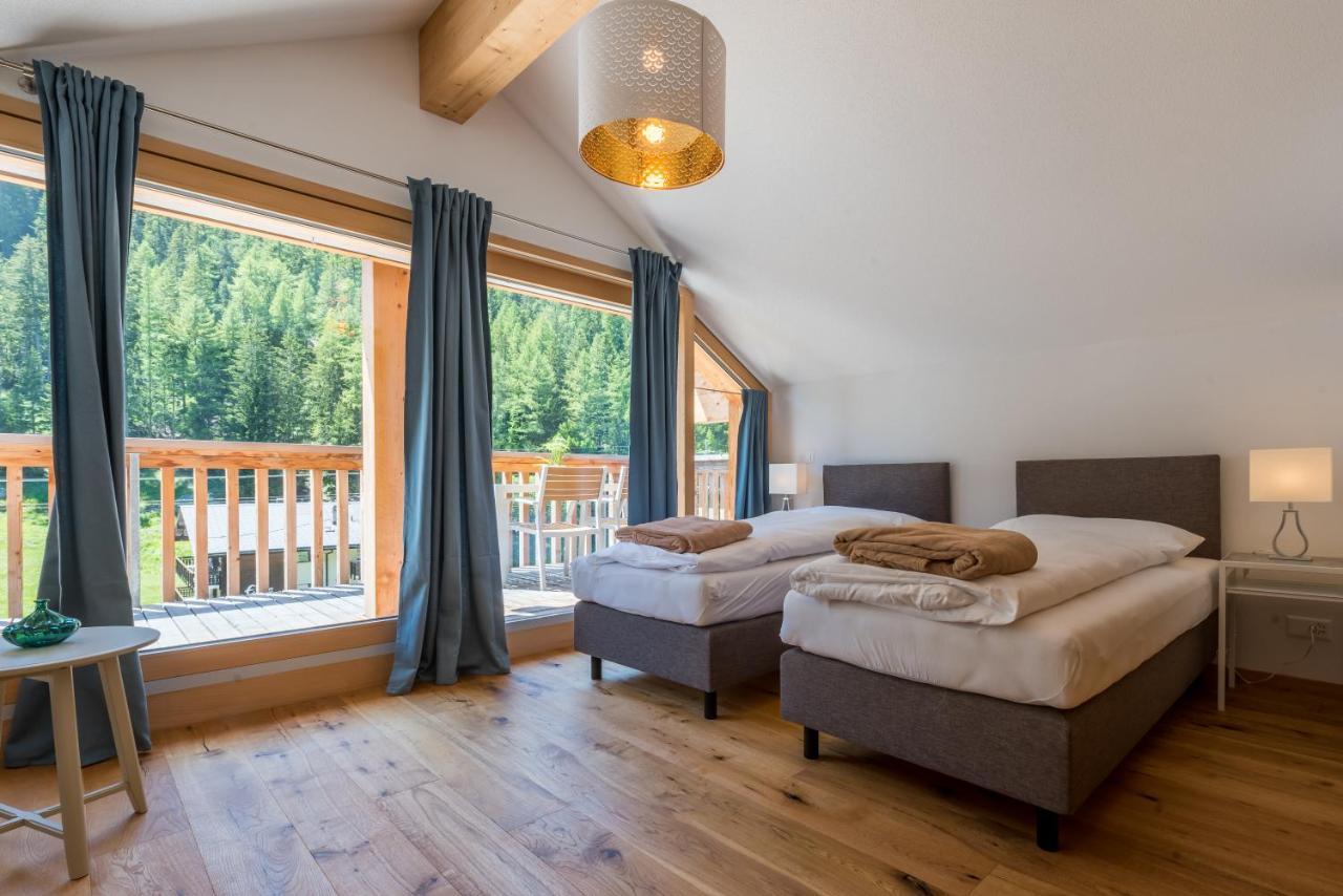 Montela Apartments - Haus D Saas-Grund Esterno foto