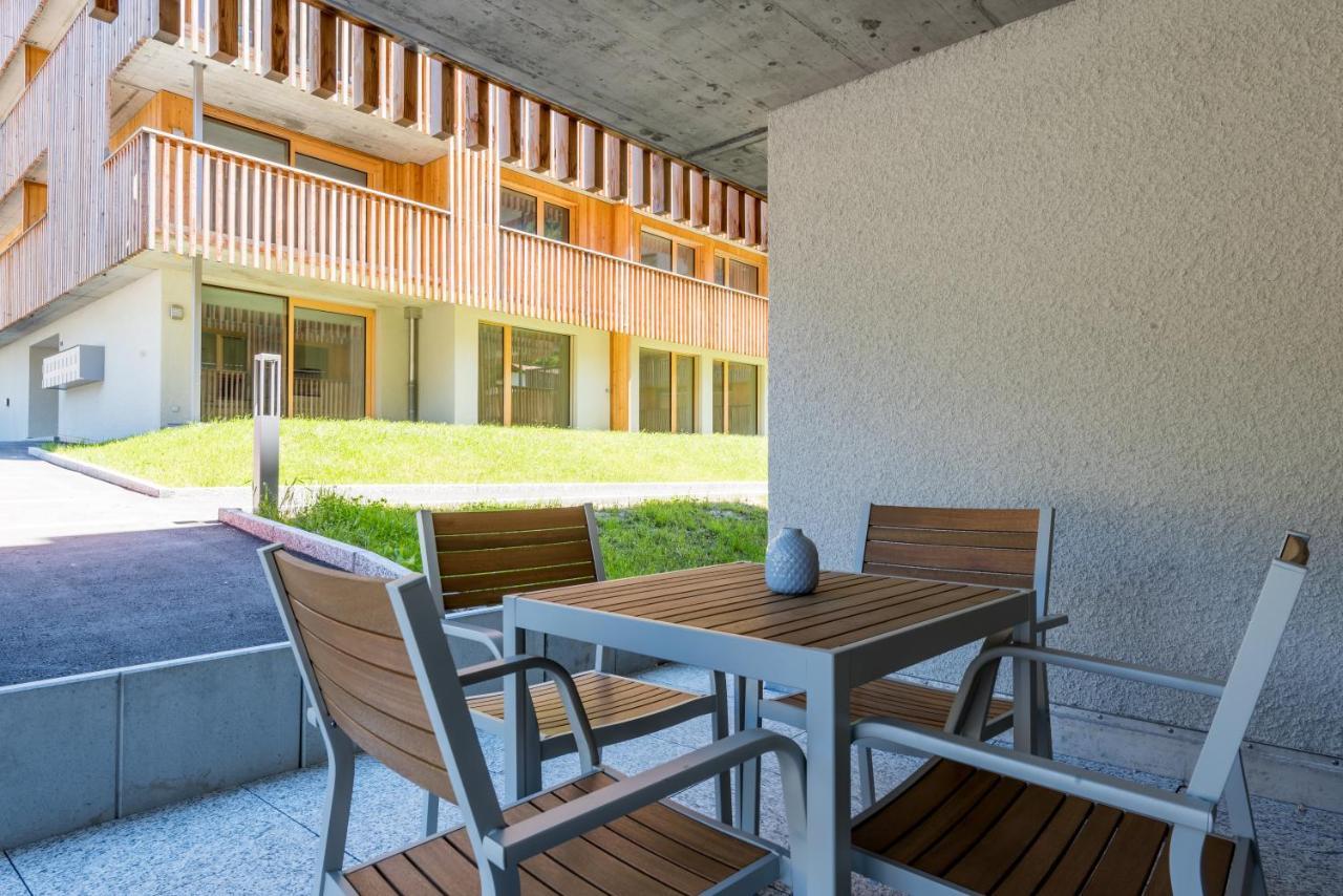 Montela Apartments - Haus D Saas-Grund Esterno foto